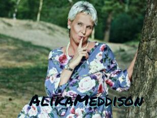 AlikaMeddison Sexties