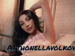 anthonellavolkov Sexties