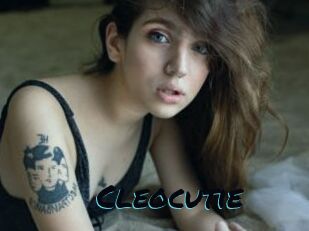 cleocutie Sexties