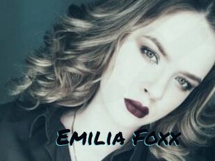Emilia_Foxx