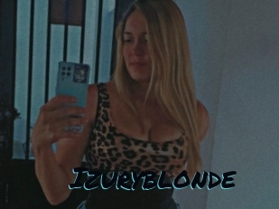 Izuryblonde