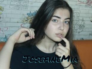 JosefineMia