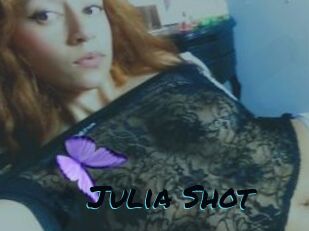 Julia_Shot