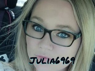 Julia6969