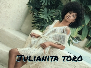 julianita_toro Sexties