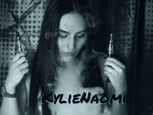KylieNaomi
