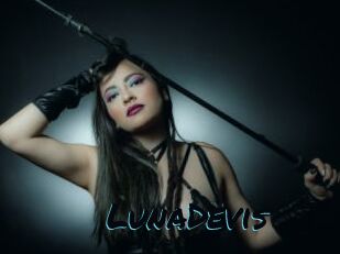 LunaDevis