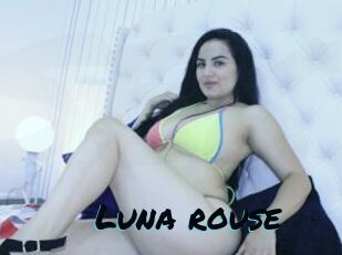 Luna_rouse