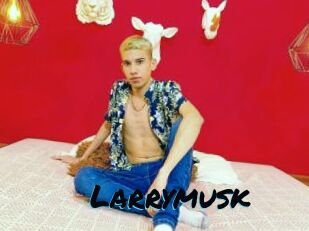 Larrymusk