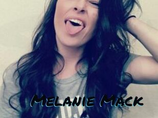 Melanie_Mack