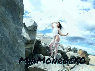 MiaMonroeXO Sexties