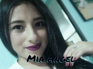 Mia_Angel