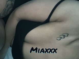 Miaxxx