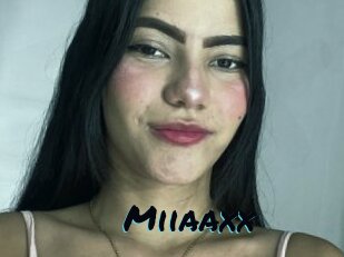 Miiaaxx