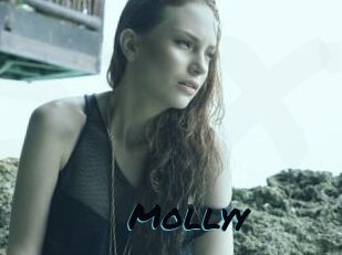 Mollyy