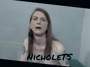 NicholeTS
