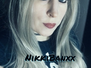 NikkiBanxx