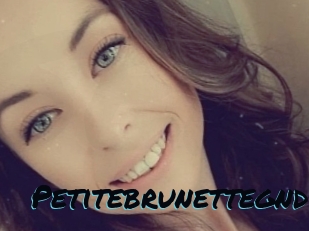 Petitebrunettegnd
