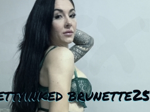 Prettyinked_brunette25