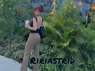ririastrid Sexties