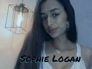 Sophie_Logan