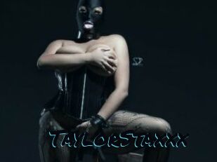 TaylorStaxxx