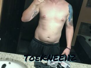 ToeKNEE112