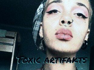 Toxic_artifakts