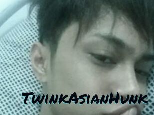 TwinkAsianHunk