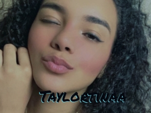 Taylortinaa