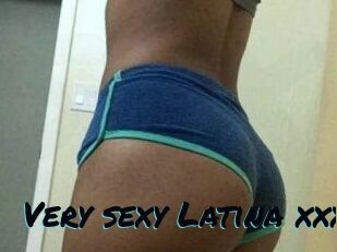 Very_sexy_Latina_xxx